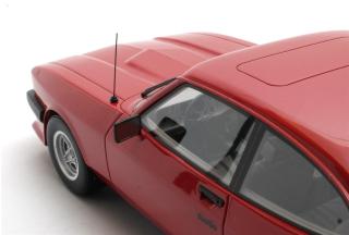 Ford Capri 2.8 Turbo 1981 - red Cult Scale Models 1:18 Resinemodell (Türen, Motorhaube... nicht zu öffnen!)